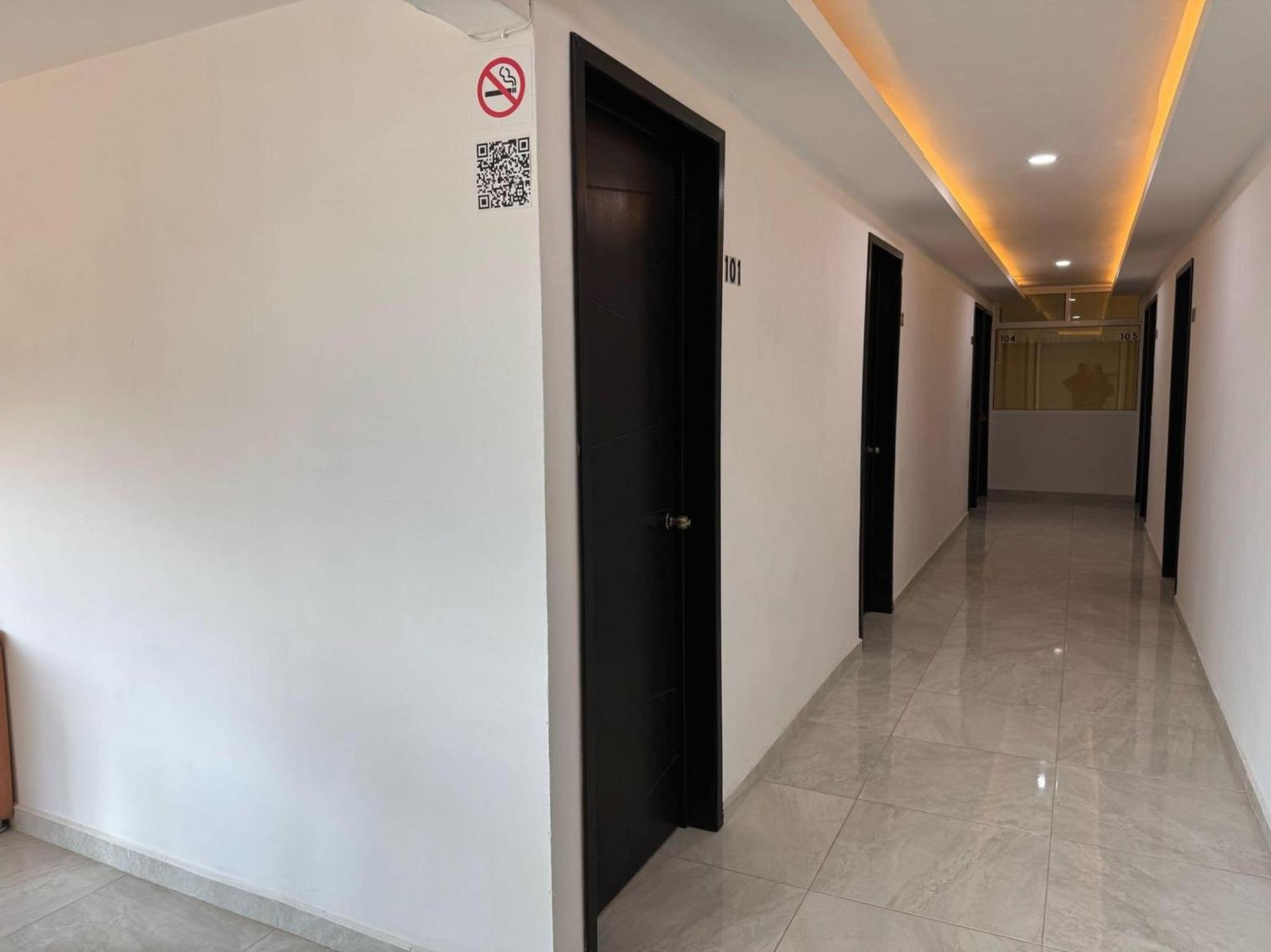 Oyo Hotel Familiar Tollan Чолула Екстер'єр фото